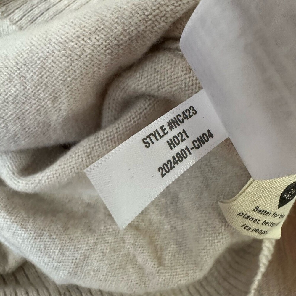MADEWELL (Re)sourced Cashmere Carlyn V-Neck Cardigan Sweater Cream - Picture 8 of 9